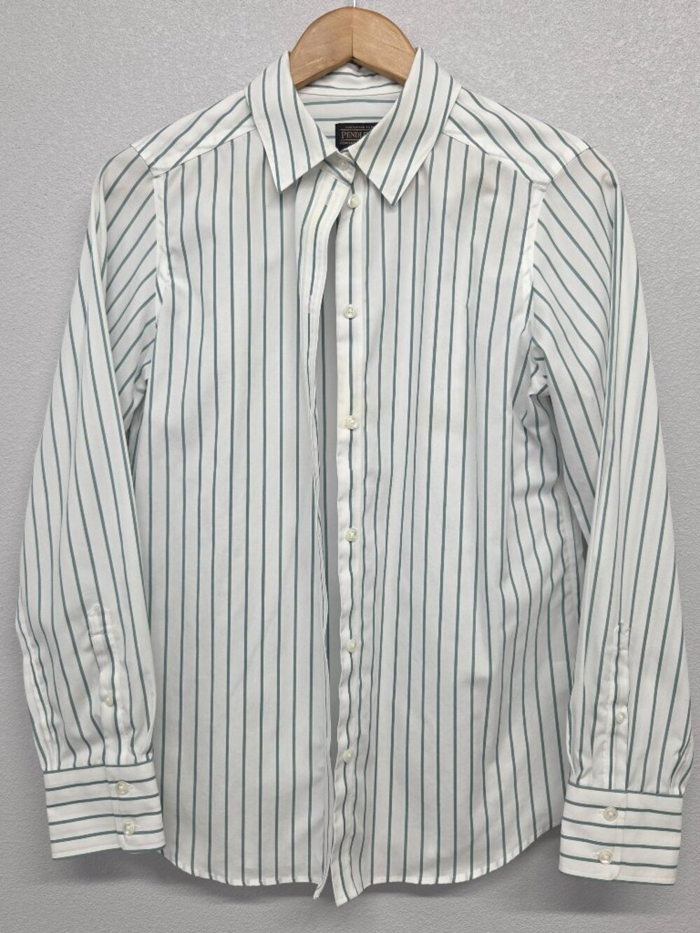 Pendleton Ladies Blouse Size 8